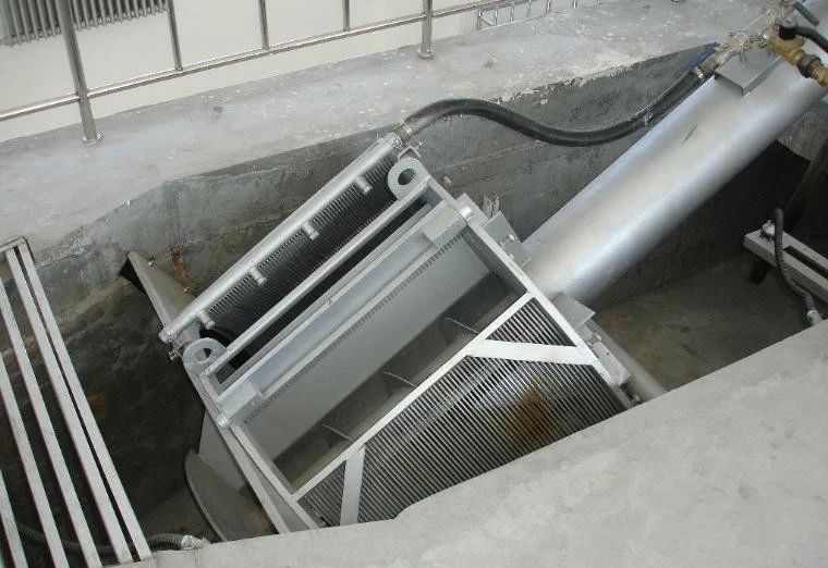 污水处理之转鼓式格栅机的介绍